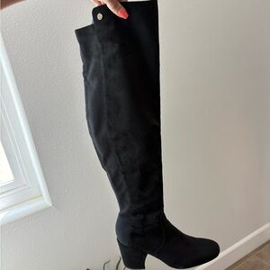 Marc Fisher Black Knee-High Women's Boots 9